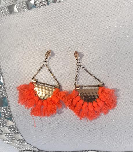 Vejárové náušničky,