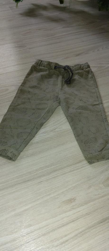 Chlapčenské tepláky, pepco,86