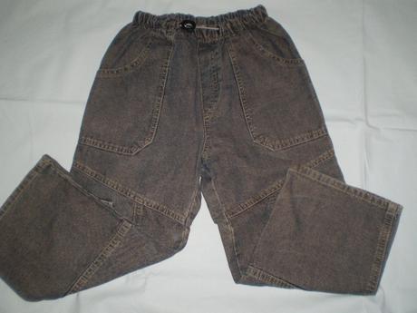 Rifle aj pre plnšie brušká, katval,110