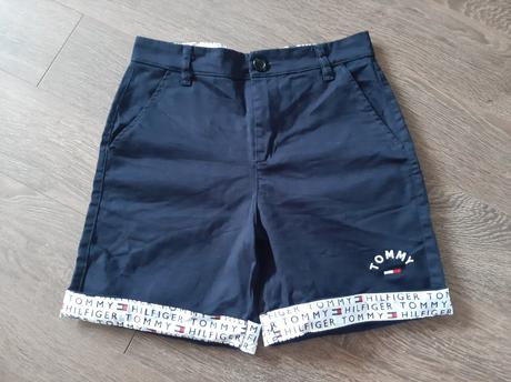 Kraťasy th 134-140, tommy hilfiger,134