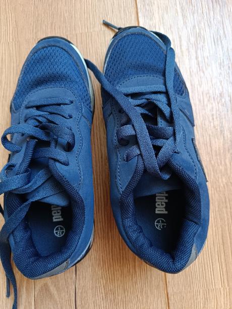 Tmavomodre tenisky 32, pepperts,32