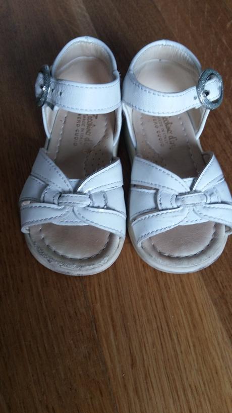 Sandálký kožené veľ. 19, 19