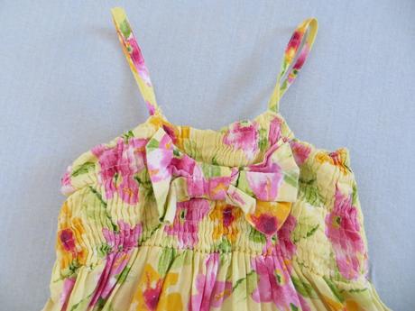 Kvetinkové šaty, 86