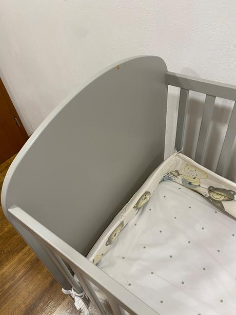 Predám detskú postieľku, šírka (cm): 60,dĺžka (cm): 120