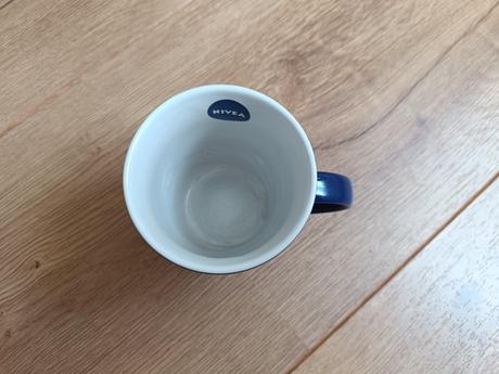 Hrncek nivea,