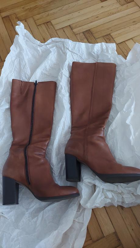 Kožené čižmy vysoké baťa 39, baťa,39