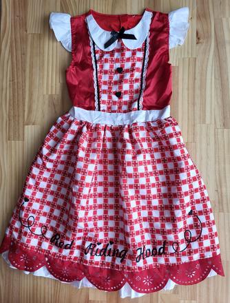 Karnevalové šaty na cca 9-10 rokov,