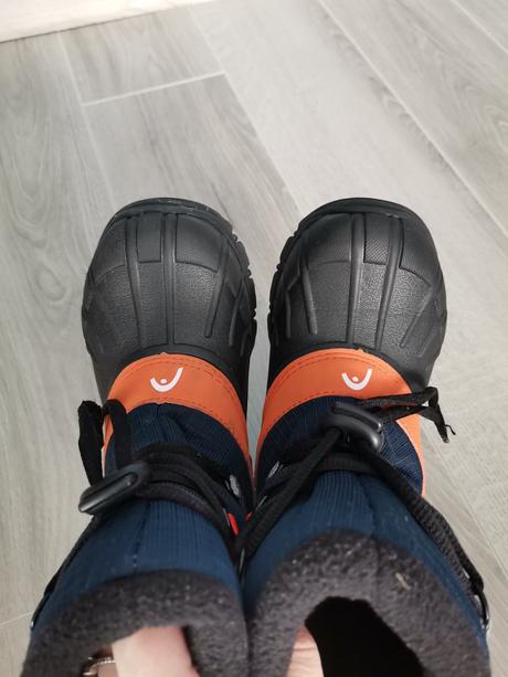 Teplučké nepremokavé čižmy, 28