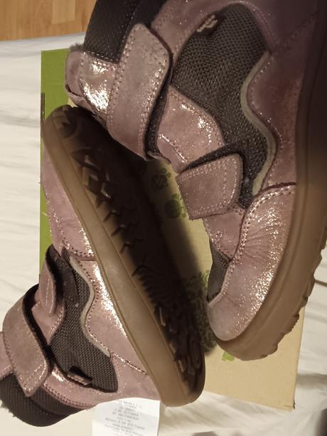 Barefoot froddo text winter 31, froddo,31