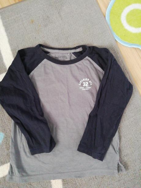 Tricko reserved, reserved,122