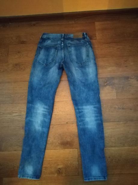 Dievčenské rifle, 164