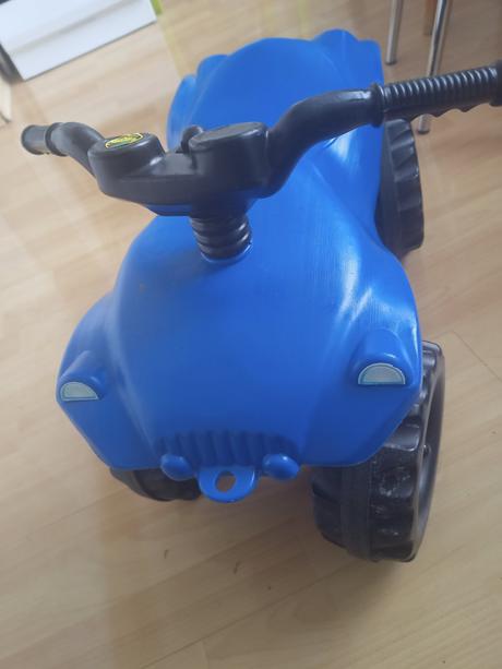 Štvorkolka odrážadlo, 