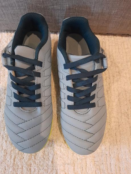 Kopačky kipsta decathlon, 30