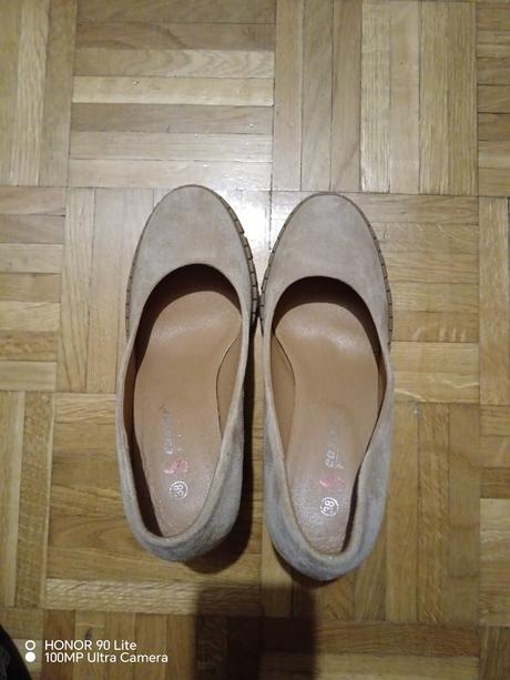 Perfektne topánky, 38