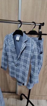 Chlapčenský oblek, 122