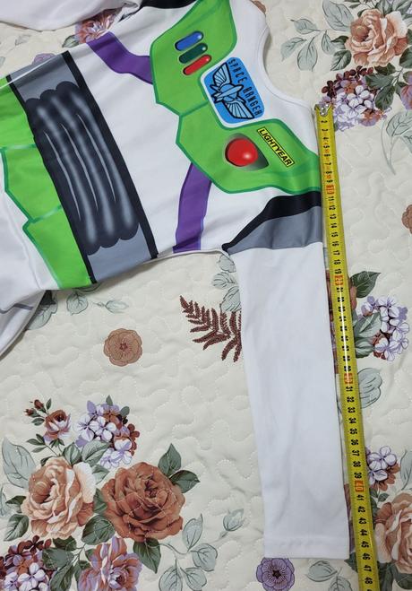 Overal toy story buzz lightyear na cca 6r., 