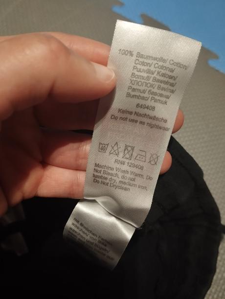 Čierne tepláky od 110, bonprix,110