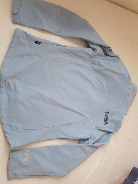 Softshellova bundička, m