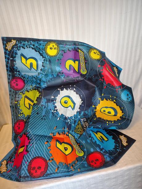 Zberateľská hra roxx skullzz 2012, imperial toy, 