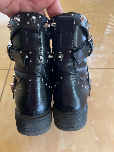 Vybíjané bagandže, 38