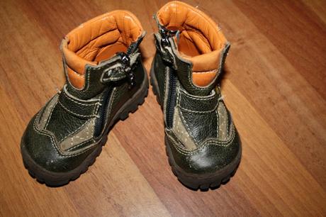 Čižmičky, baťa,21