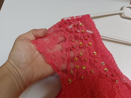 Šatky čipkované, s