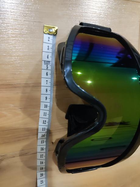 Lyžiarske okuliare,