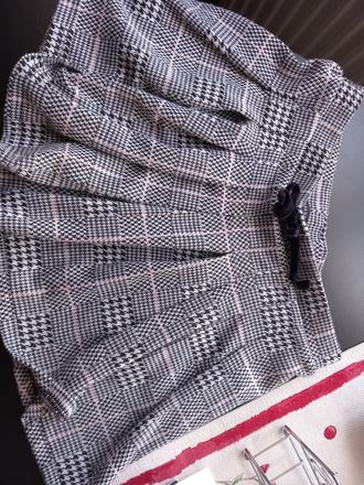 Predám sukňu velk. 10-11r nova, 146