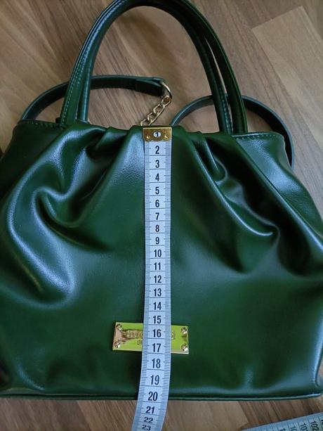 Krásna kabelka značky monnari výpredaj,