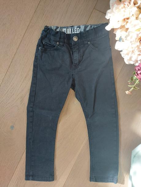 Čierne slim rifle s reguláciou v páse- h&m, h&m,98