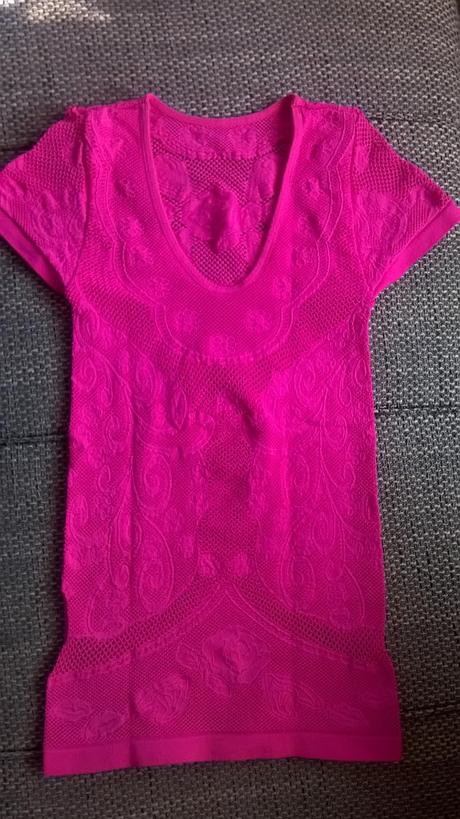 Zaujimave tricko, 122