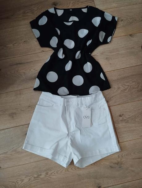 Dámska bodkovaná blúzka, s