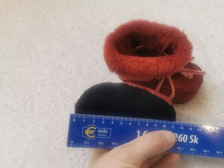 Teplé papučky, <17