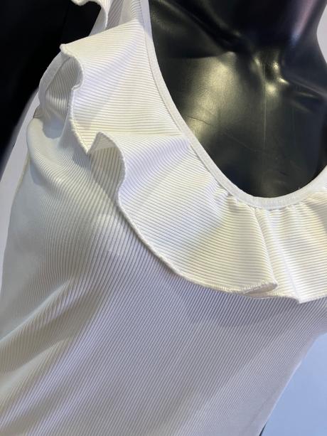 Dámske rebrované tričko s volánom, s