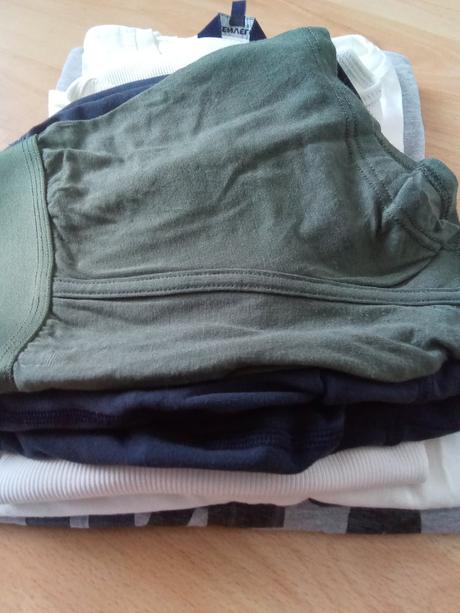 Balík oblečenia- mix, s