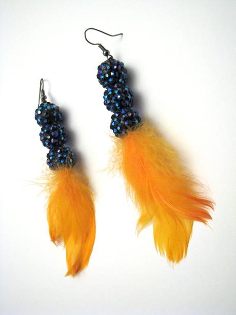 Náušnice oranžové pierka, 