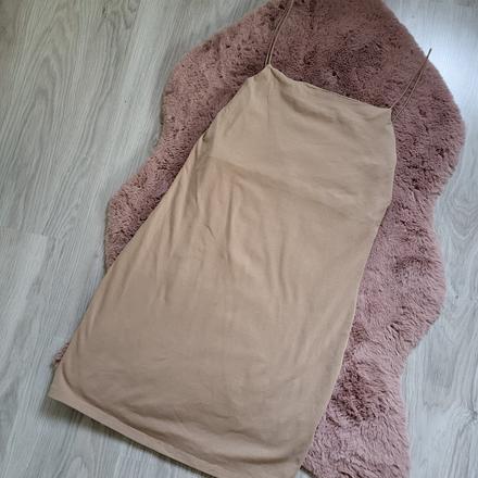 L/m béžové priliehavé saty, sinsay,l