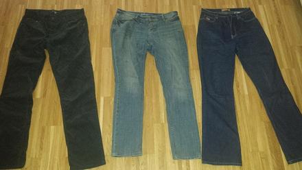 2x zánovné rifle v. 38 a 40, cena 3,-e/ks, 40