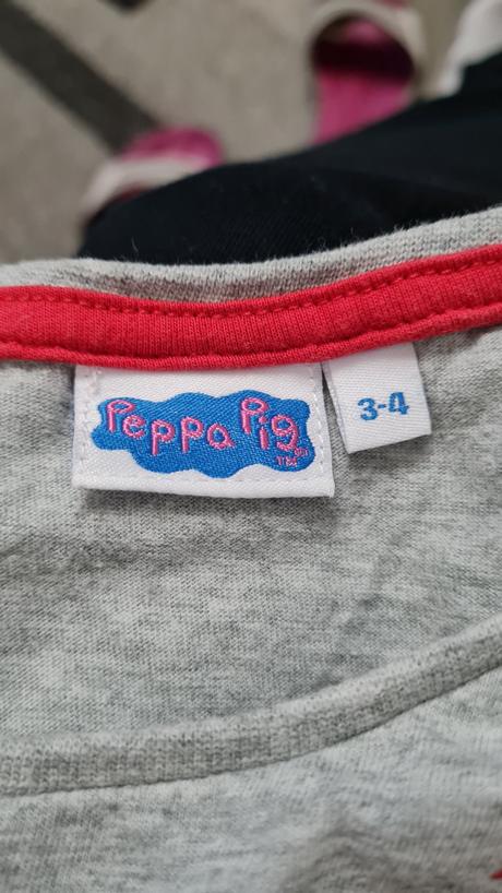 Šaty veľ. 104, f&f,104