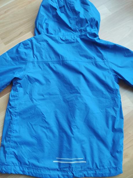 Ponúkam chlapčenskú športovú bundu veľkosť 128/134, lewro,128