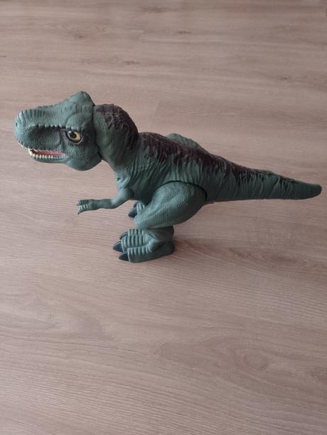 Dino na baterky, 