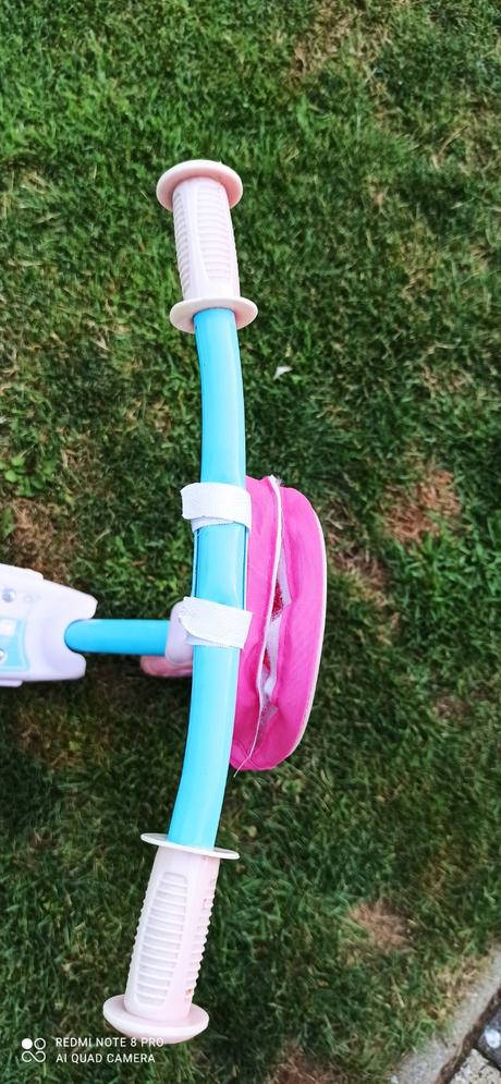 Trojkolesova kolobezka hello kitty,