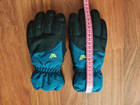 Lyžiarska bunda + lyžiarske nohavice + rukavice, crivit,146