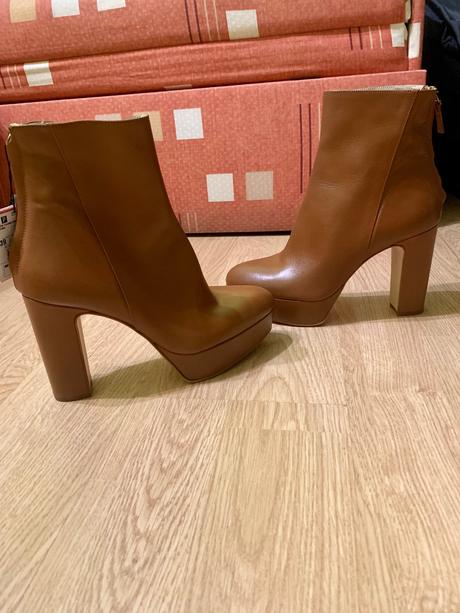 Kožene kotníčky nove zara, zara,39