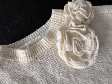 Zara - pletený sveter s kvetom, zara,s