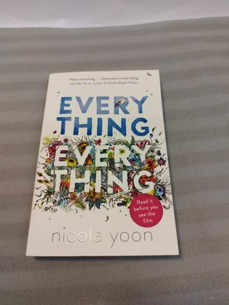 Nicola yoon - every thing,