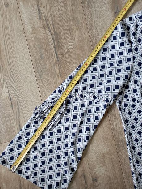 Jemná elegantná tunika, 42