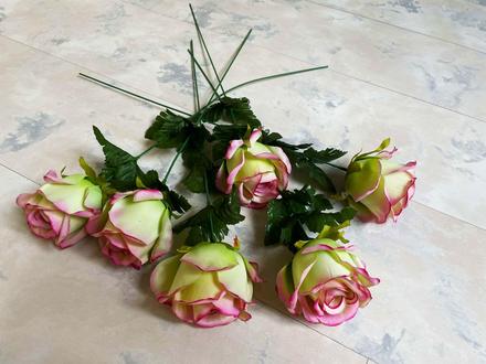 Kytica - ruže 6 ks,