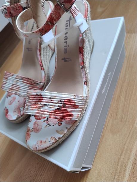 Sandále na platforme tamaris touchit nenosené, tamaris,38