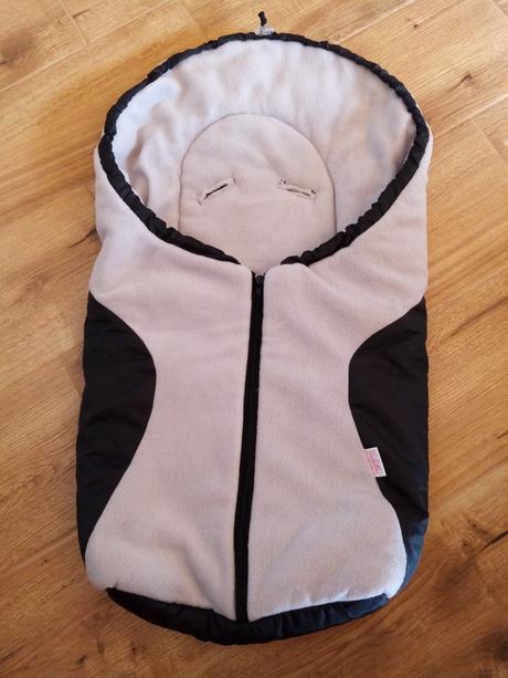 Fusak do autosedačky, že kočíka, nestor